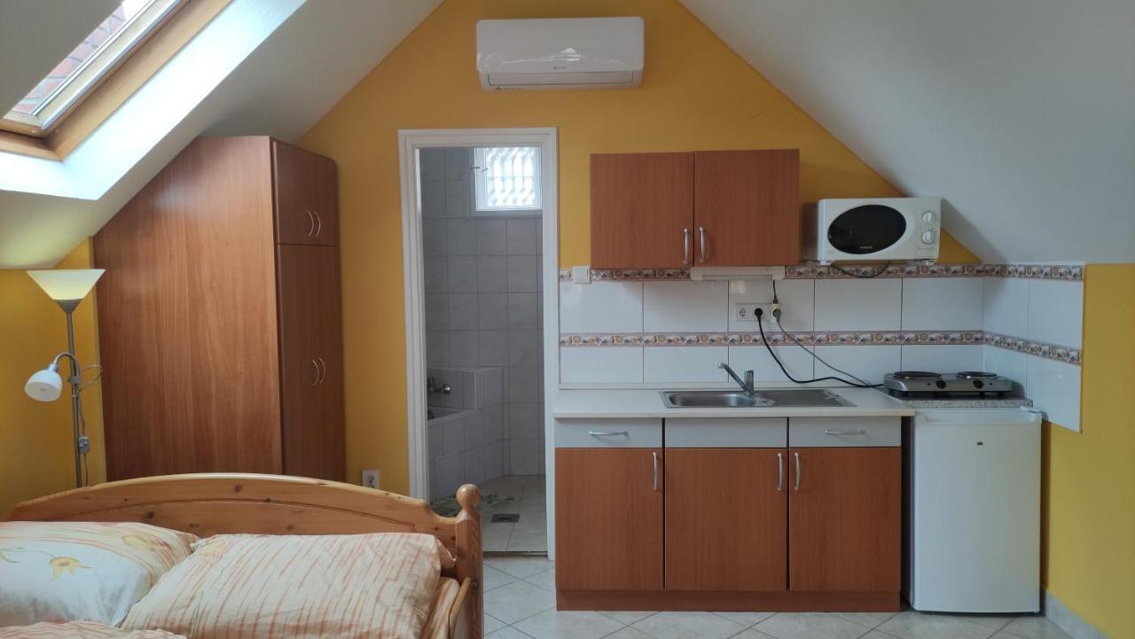 Liget Apartman Balatonföldvár Екстериор снимка